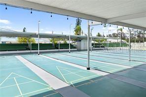 10315 Cortez Rd W in Bradenton, FL - Building Photo - Building Photo