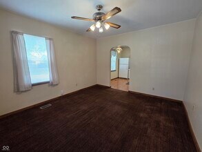 323 S East St in Lebanon, IN - Building Photo - Building Photo