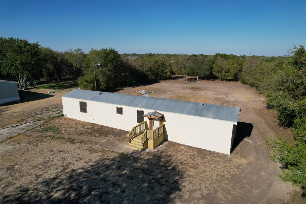 530 Opal Ln in Kyle, TX - Building Photo