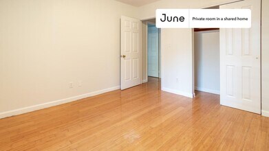 Room in Shared 4 bed/2 bath home in New York, NY - Building Photo - Building Photo