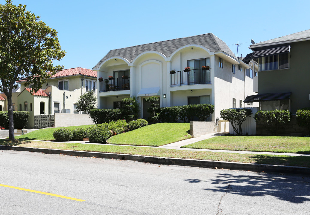 538 N Louise St in Glendale, CA - Building Photo