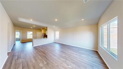 5512 Steamboat Ave in Springdale, AR - Building Photo - Building Photo