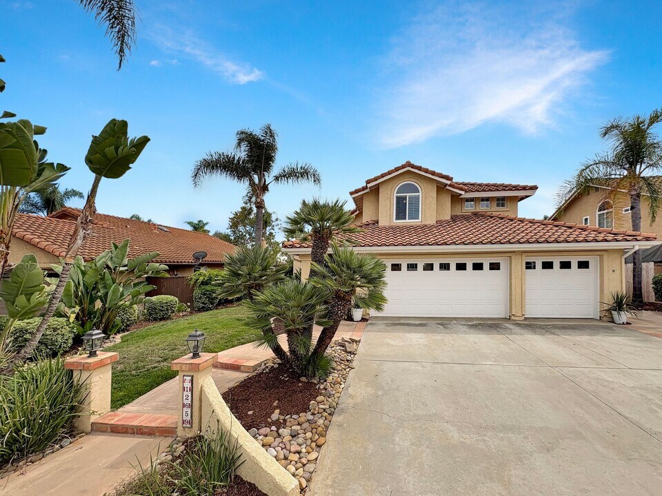 12659 Butterwood Ct in Poway, CA - Building Photo