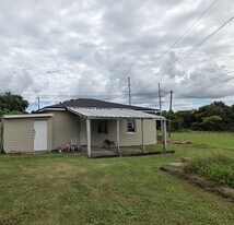 1008 Daniels St in Dundee, FL - Building Photo