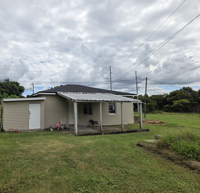 property at 1008 Daniels St