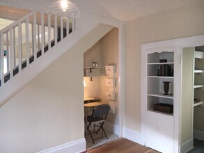 1120 E Santa Clara St in Ventura, CA - Building Photo - Building Photo