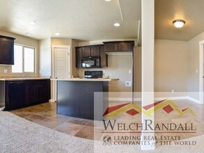 2433 Wellington Dr in Harrisville, UT - Building Photo - Building Photo