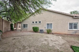 10350 Queens Church Ave in Las Vegas, NV - Building Photo - Building Photo