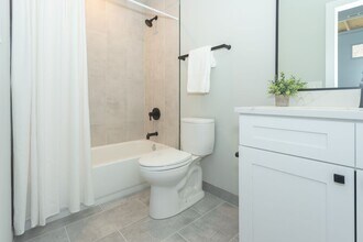 4410 N Seeley Ave, Unit 1 in Chicago, IL - Building Photo - Building Photo