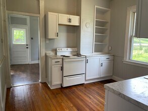 2358 Sackett St in Lynchburg, VA - Building Photo - Building Photo