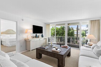 227 Australian Ave in Palm Beach, FL - Building Photo - Building Photo
