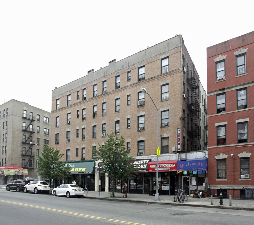 800 E 149th St in Bronx, NY - Building Photo