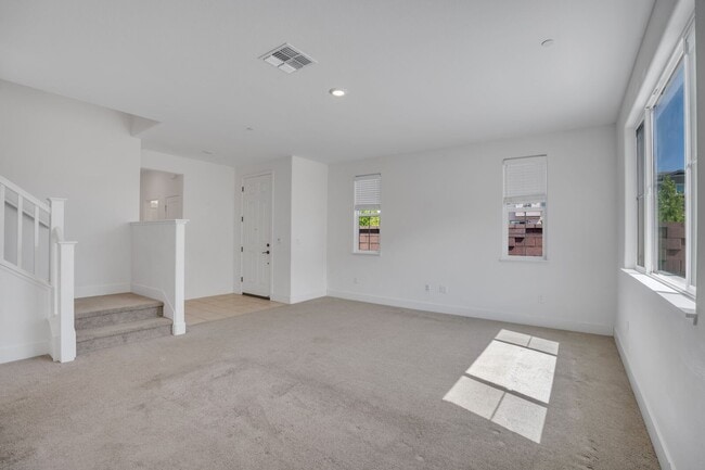 3434 Sassafras Way in Folsom, CA - Building Photo - Building Photo