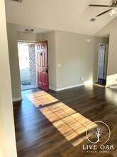 619 Sabreena Cir in Hinesville, GA - Foto de edificio - Building Photo