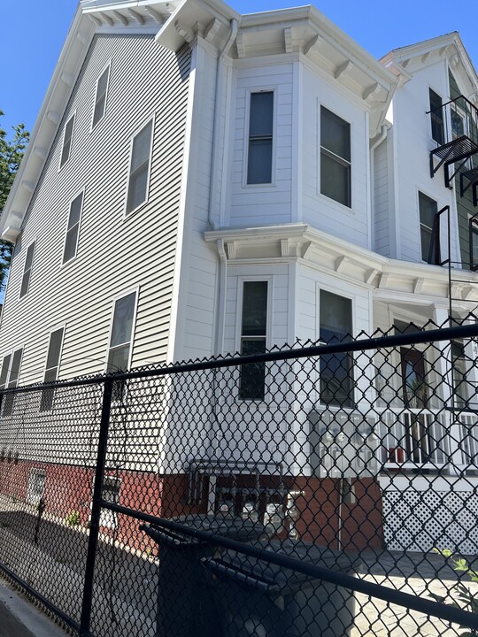 141 Prospect St in Cambridge, MA - Building Photo