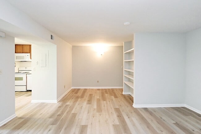 10 Spring Ct in Charlottesville, VA - Building Photo - Building Photo