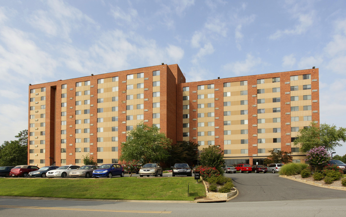 Audubon Pointe in Maumelle, AR - Foto de edificio