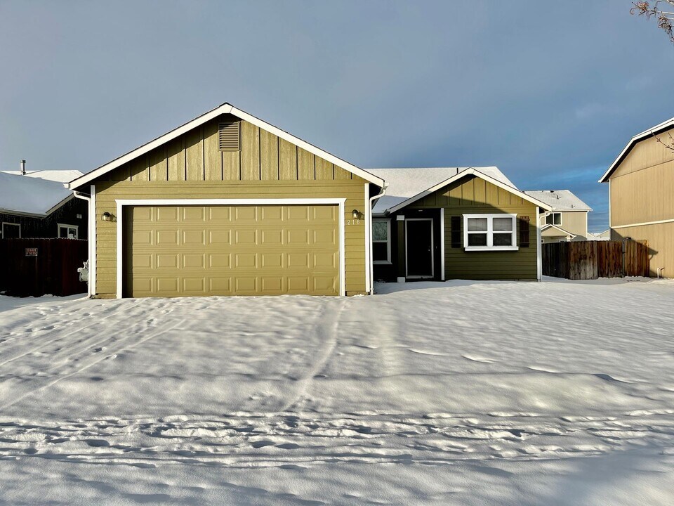 216 S Campbell St in Airway Heights, WA - Building Photo