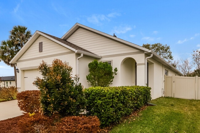 3928 Silverstream Terrace, Unit 402 in Sanford, FL - Foto de edificio - Building Photo