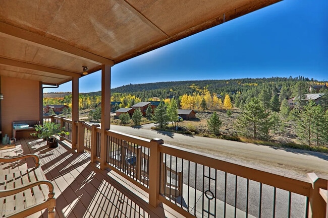 property at 1009 Forrest Dr