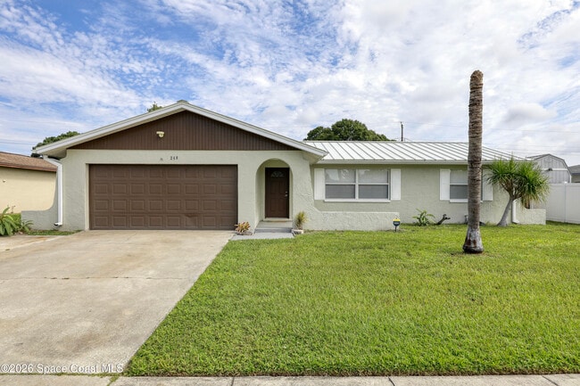 property at 240 Meadowbrook Ave