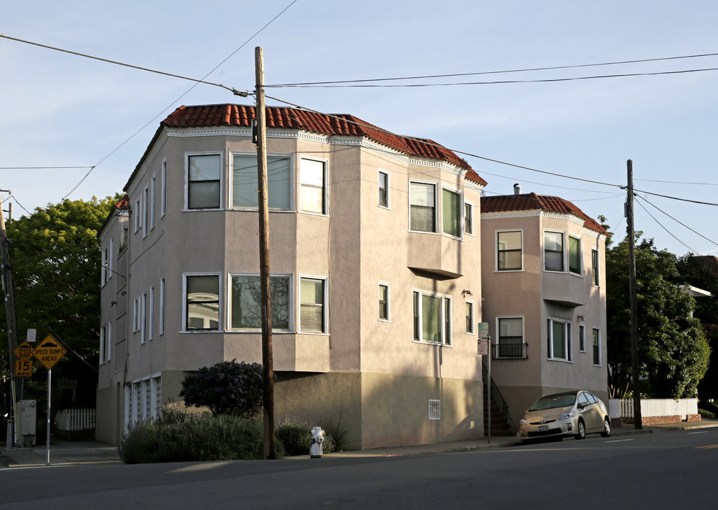 6009 Claremont Ave in Oakland, CA - Building Photo