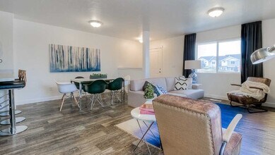 51 N Voyager Ln in Saratoga Springs, UT - Building Photo - Building Photo