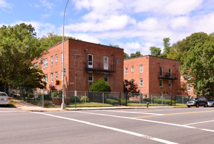 Riverdale Commons Litigated Apartments