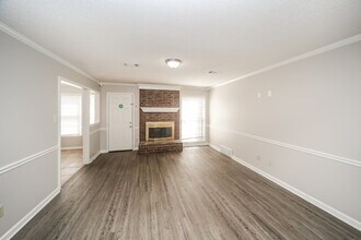 4481 Tracy Lynn Dr in Memphis, TN - Building Photo - Building Photo