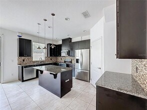 9775 Winnington St in Orlando, FL - Building Photo - Building Photo