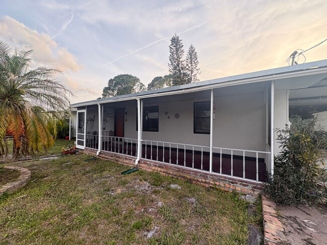 5109 Marc Dr