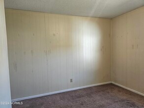 104 Ravenwood Dr in Jacksonville, NC - Building Photo - Building Photo