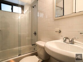 East 89 Street in New York, NY - Building Photo - Building Photo