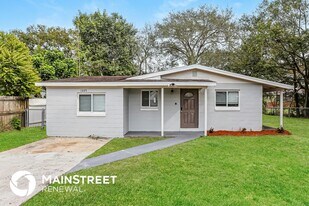 1225 Gail St in Apopka, FL - Building Photo