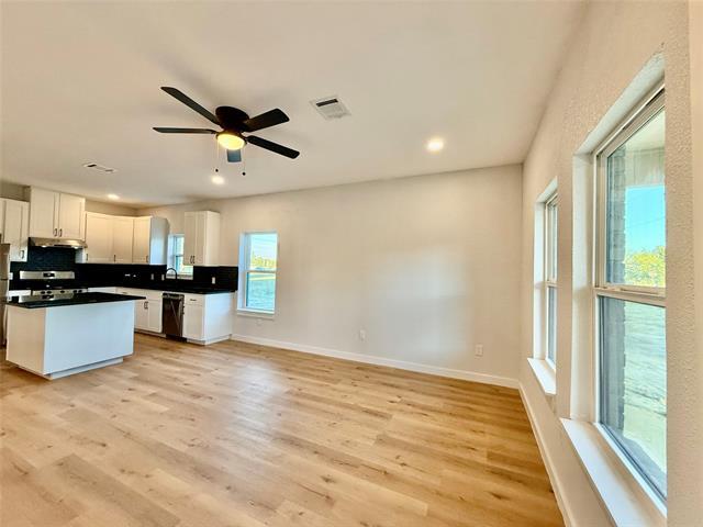 308 SW 14th St in Mineral Wells, TX - Building Photo - Building Photo