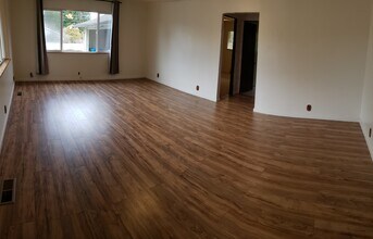 3432 Park St, Unit A in Eureka, CA - Building Photo - Building Photo