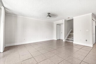 127 Yacht Club Way in Hypoluxo, FL - Building Photo - Building Photo