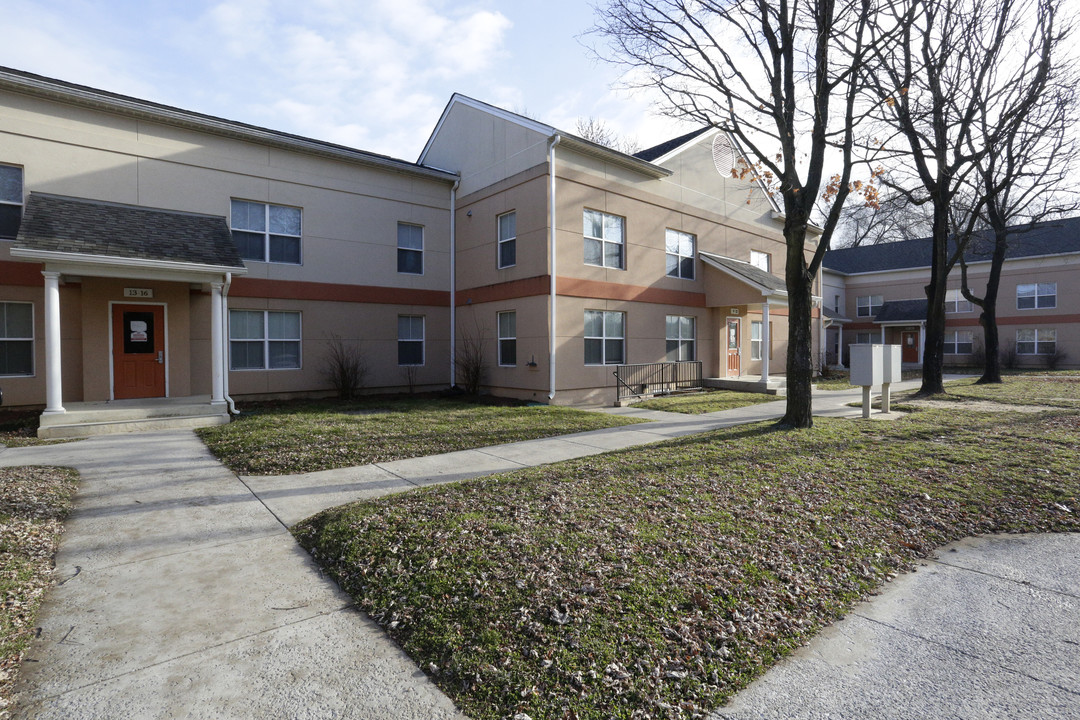 Mountain Oaks Apartments in Front Royal, VA - Building Photo