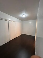 3711 S Western Ave in Los Angeles, CA - Building Photo - Building Photo