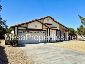 15512 Yates Rd in Victorville, CA - Building Photo - Building Photo
