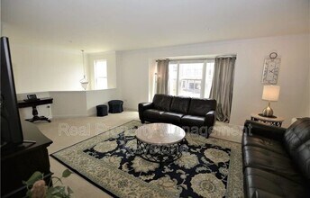 261 Corey Dr in Gibsonia, PA - Building Photo - Building Photo