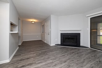 The Bluffs Apartment Homes in Spartanburg, SC - Foto de edificio - Interior Photo