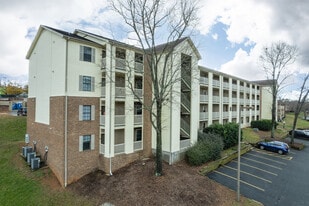 Windsor Palms Apartment Homes in Spartanburg, SC - Building Photo