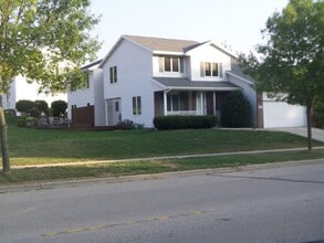 6067 Cottontail Trail in Madison, WI - Building Photo - Building Photo