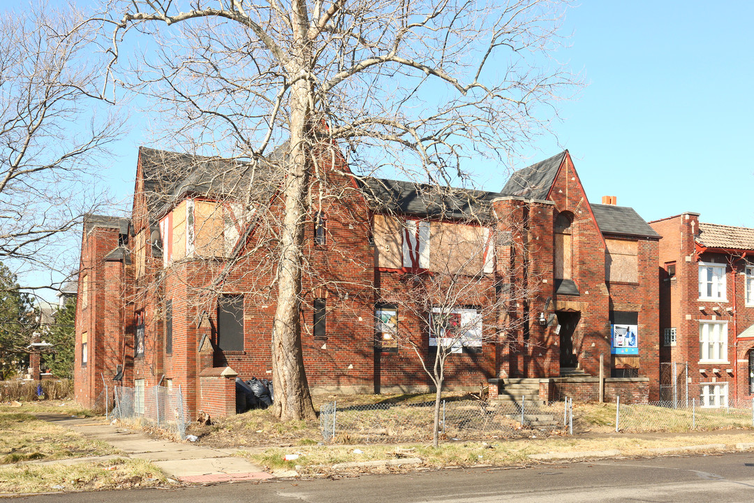 13905 La Salle Blvd in Detroit, MI - Foto de edificio