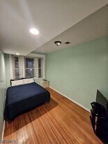 209 Mt Prospect Ave, Unit 23 in Newark, NJ - Building Photo