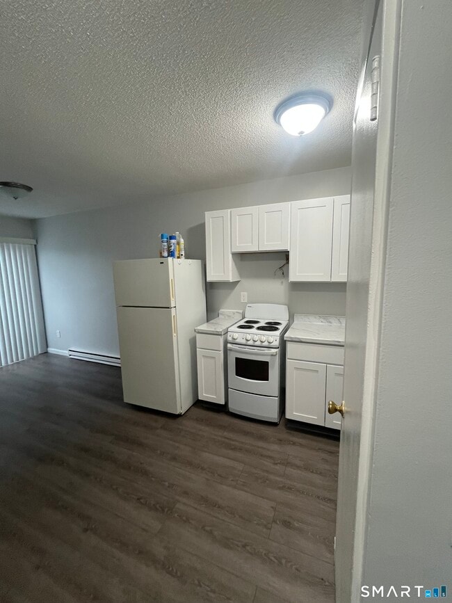 property at 4 Warwick St