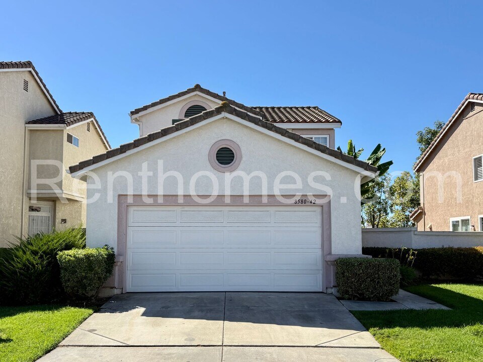 8580 New Salem St in San Diego, CA - Building Photo