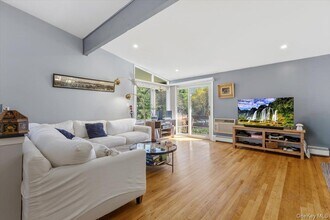 280 N State Rd in Briarcliff Manor, NY - Building Photo - Building Photo