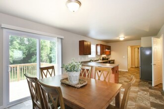 25813 Fountain Trail in Mattawan, MI - Building Photo - Building Photo